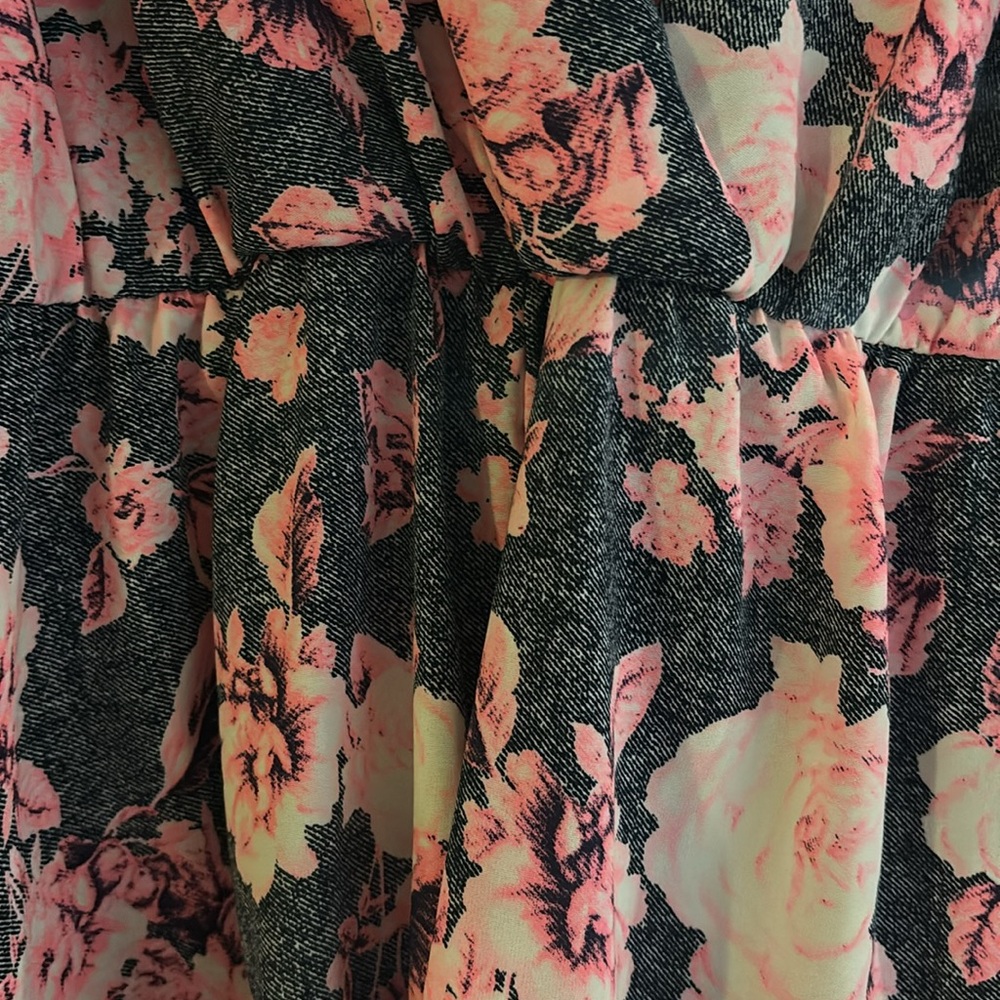 Floral romper - Picture 2 of 3